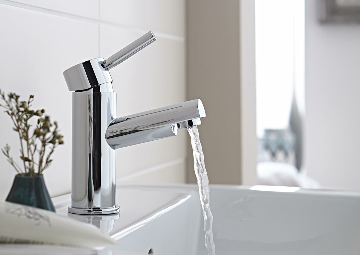 How to Change a Washer on a Bathroom Lever Tap