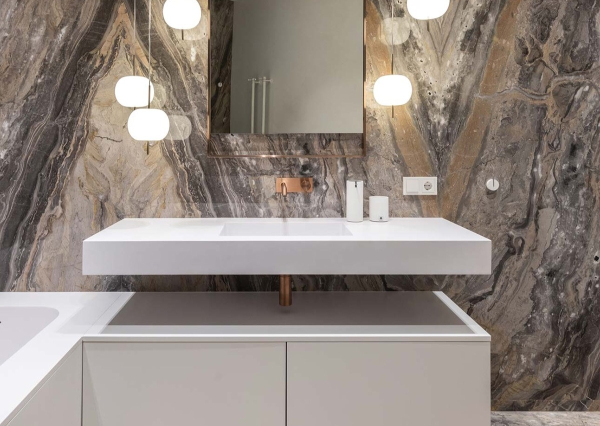 How To Turn Your Bathroom Into A Home Hairdressing Salon?